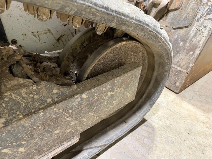 2021-bobcat-t64-image-20