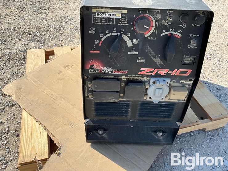 red-d-arc-zr-10-welder-image-12