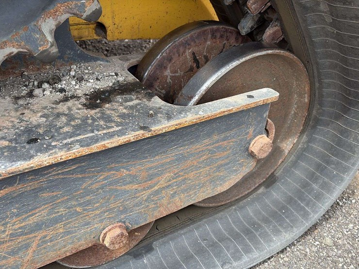 2022-new-holland-c362-image-7