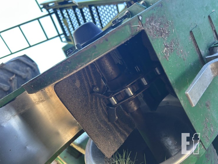 1997-john-deere-9600-image-40