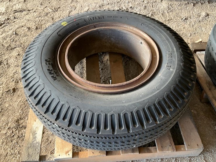 #509-•-constellation-tire-and-rim-image-3