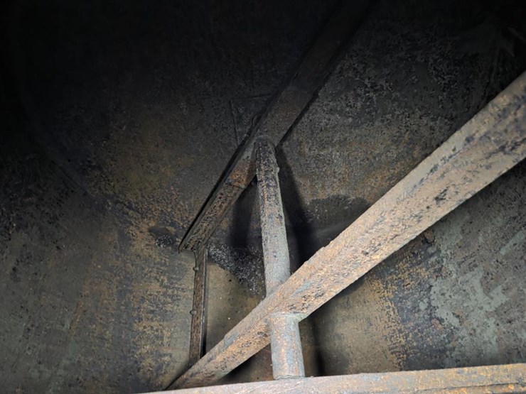 2011-international-durastar-4400-image-39