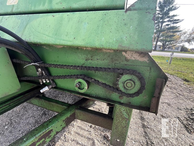 john-deere-450-image-19