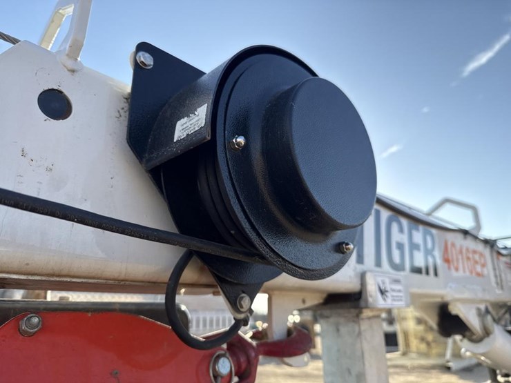 2006-ford-f550-image-33