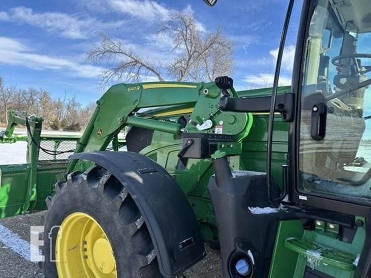 2023-john-deere-6r-155-image-52