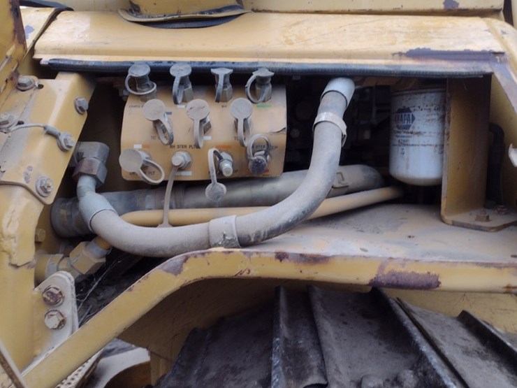 caterpillar-d6n-lgp-image-39