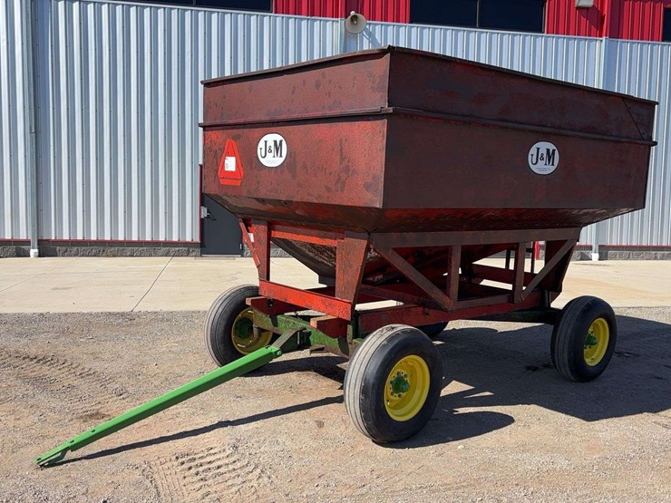 j&m-gravity-wagon-image-1