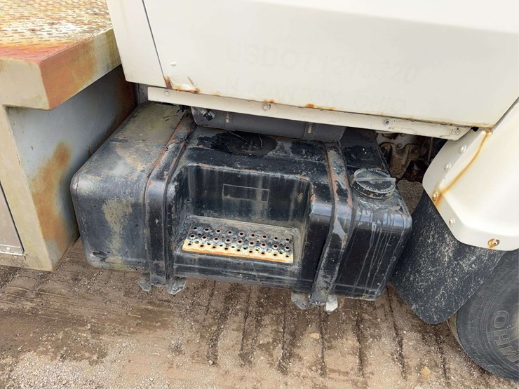 1981-ford-ln700-image-47