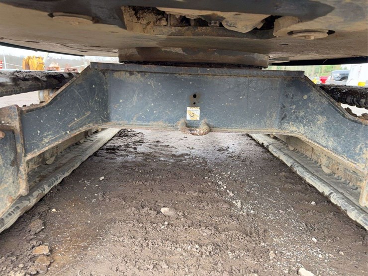 2020-bobcat-e42-image-38