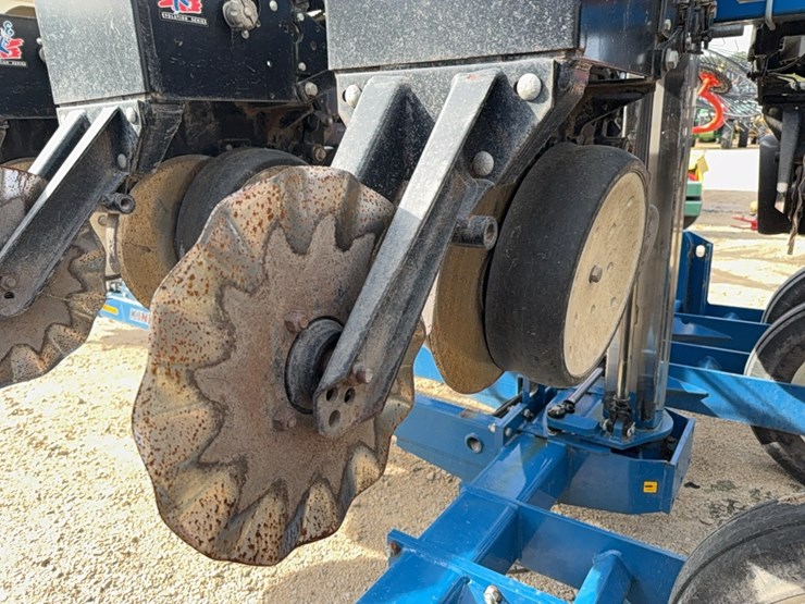 kinze-3500-image-26