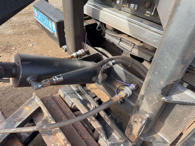 2013-international-workstar-7400-image-48