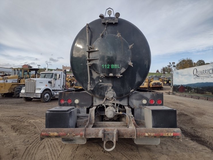 peterbilt-567-image-4