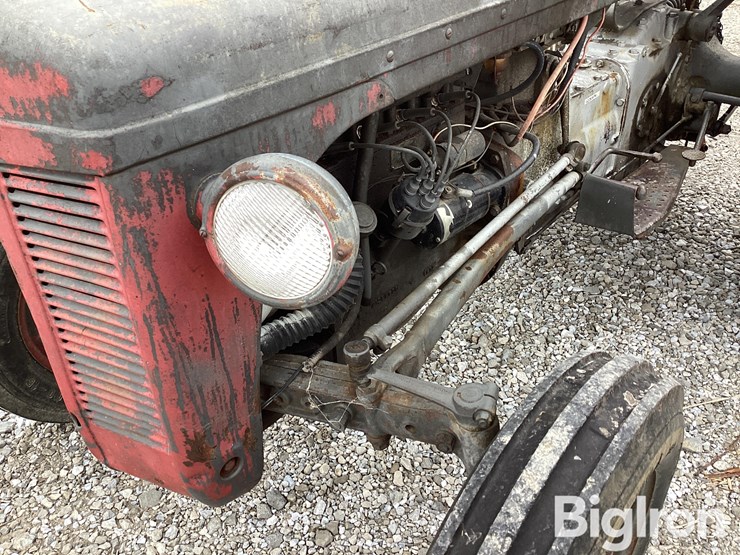 ferguson-t030-2wd-tractor-image-10