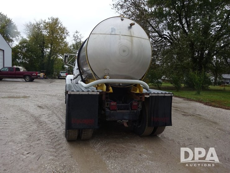 mack-r686st-image-28