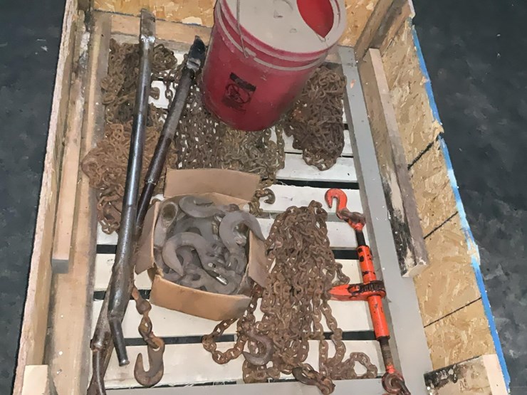 #557-•-chains-and-binders-image-4