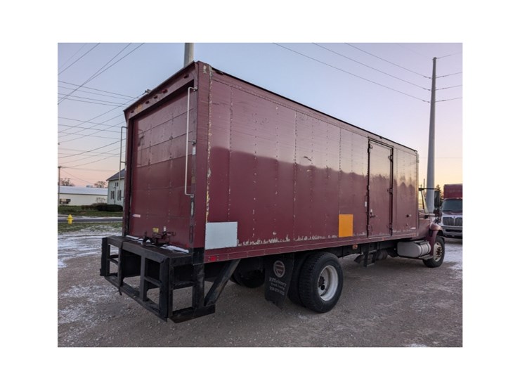 2014-international-durastar-4300-image-4