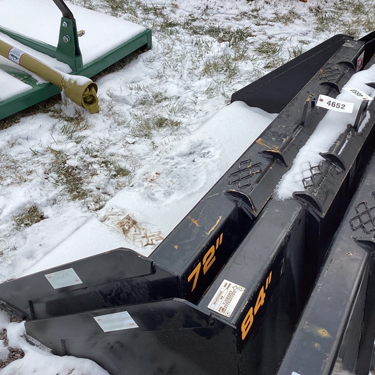 #4652 • Material Bucket