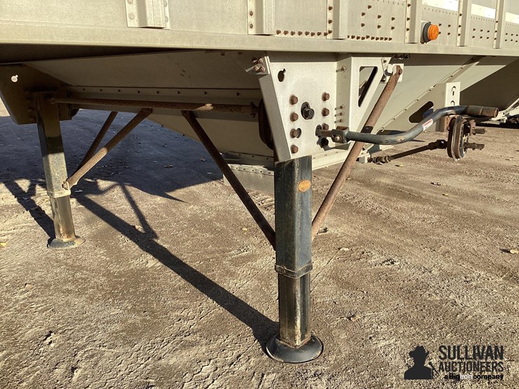 cornhusker-hopper-bottom-image-9