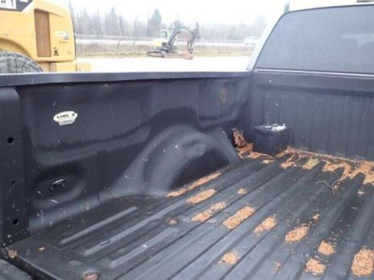 ford-f150-xlt-image-46