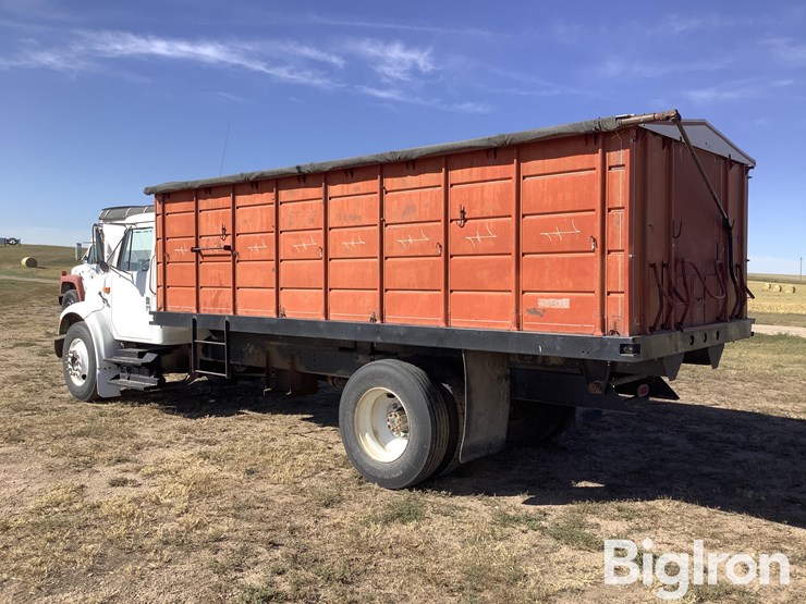 international-4700-image-7