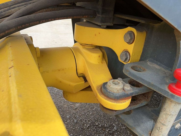 2016-bomag-bw177-image-15