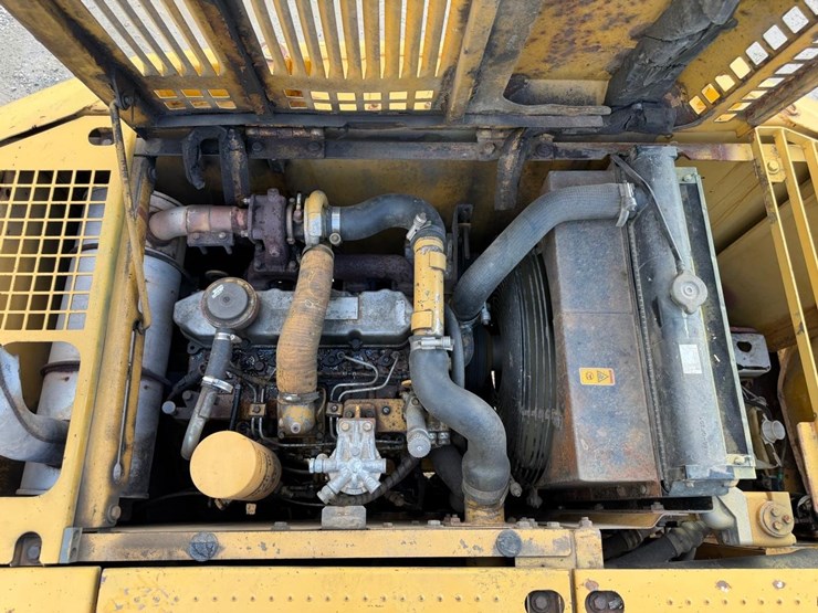 caterpillar-312c-image-27