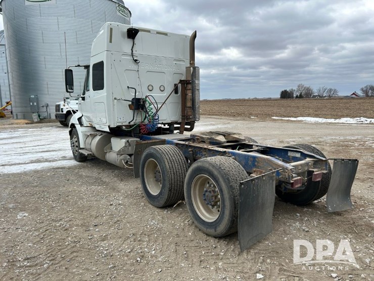 international-prostar-image-29