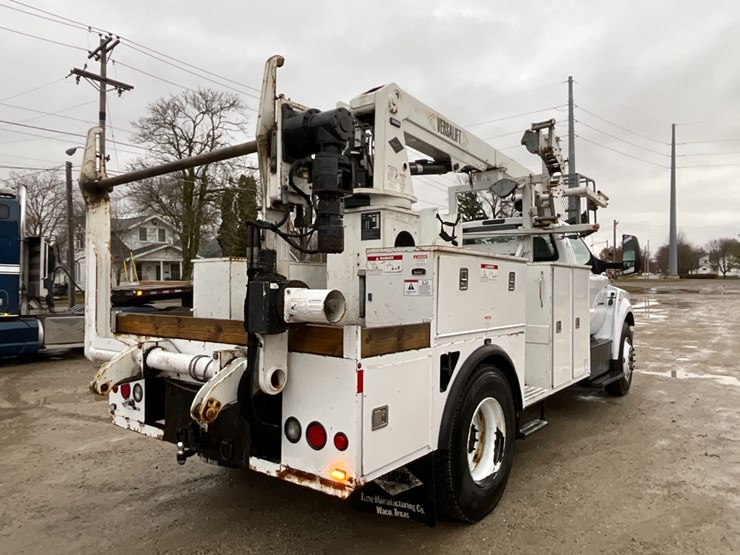 2017-ford-f750-image-15