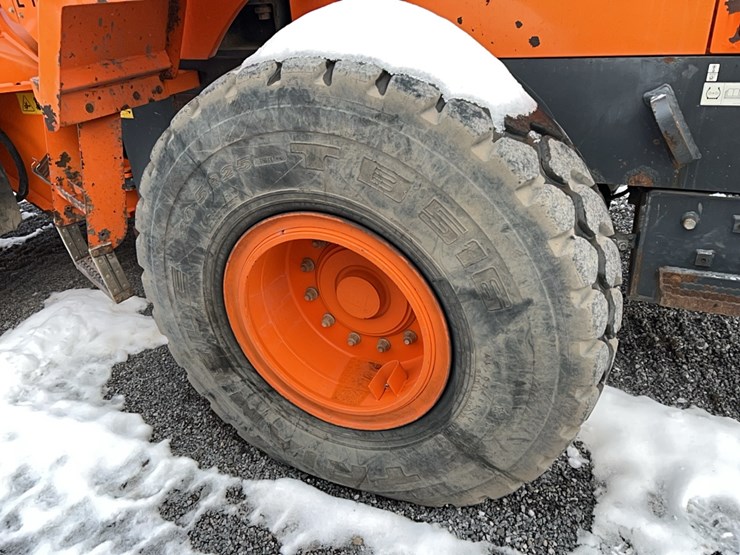 2015-doosan-dl250-3-image-20