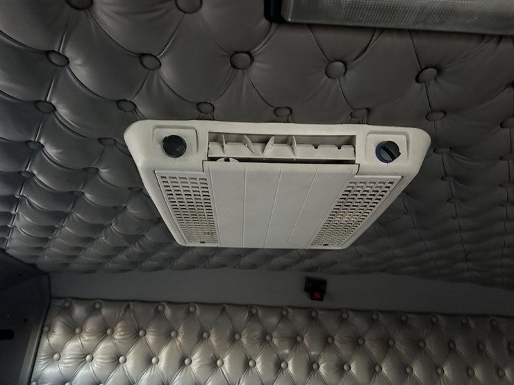 2006-kenworth-t600b-image-57