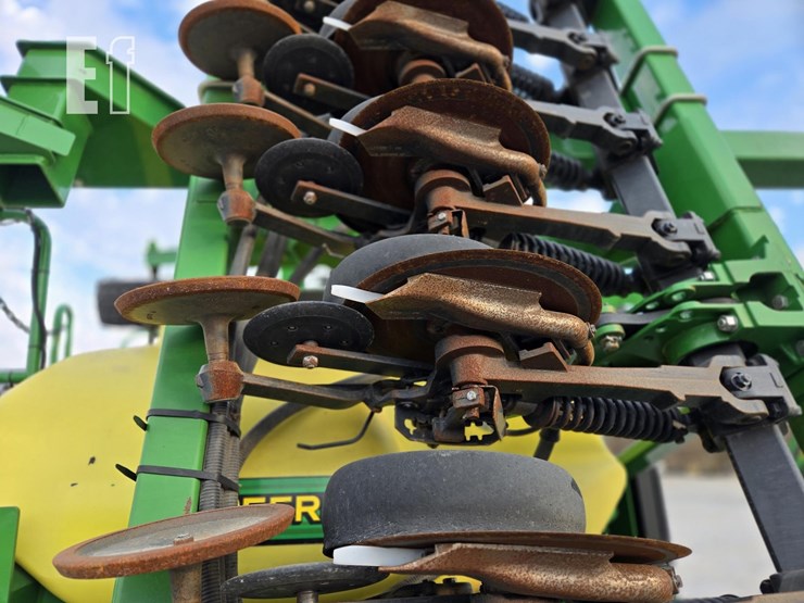 john-deere-1990ccs-image-22