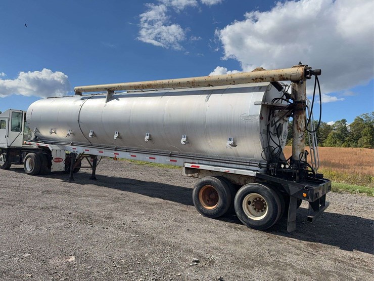 2006-pinson-feed-trailer-image-4