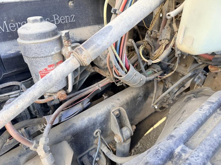 2007-freightliner-columbia-120-image-41