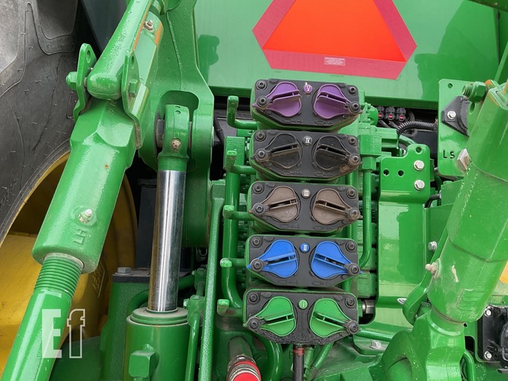 john-deere-8r-250-image-28