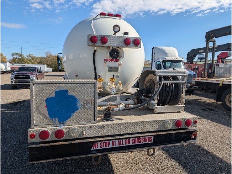 international-durastar-4300-image-7