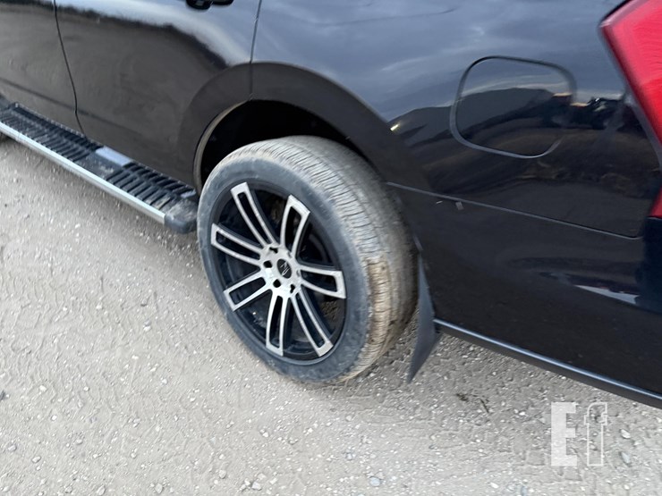 2019-ford-expedition-xlt-image-5