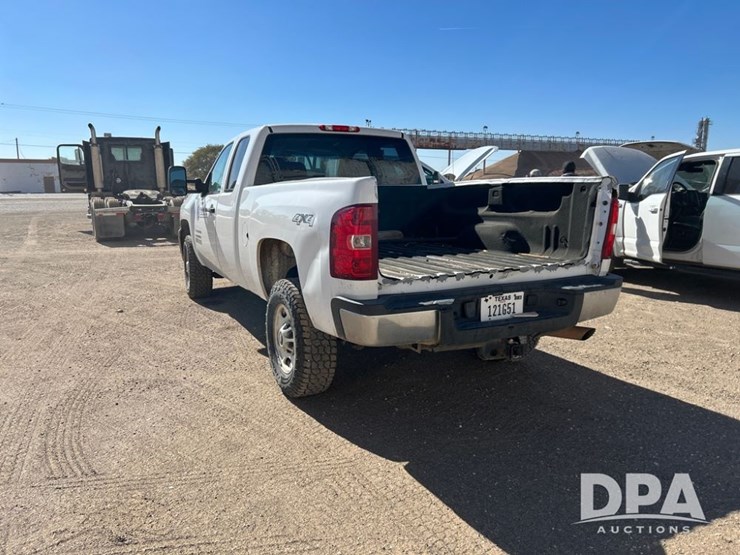 chevrolet-2500hd-image-3