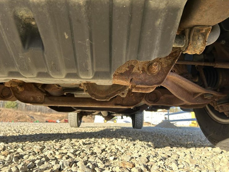 2015-chevrolet-silverado-2500hd-image-90