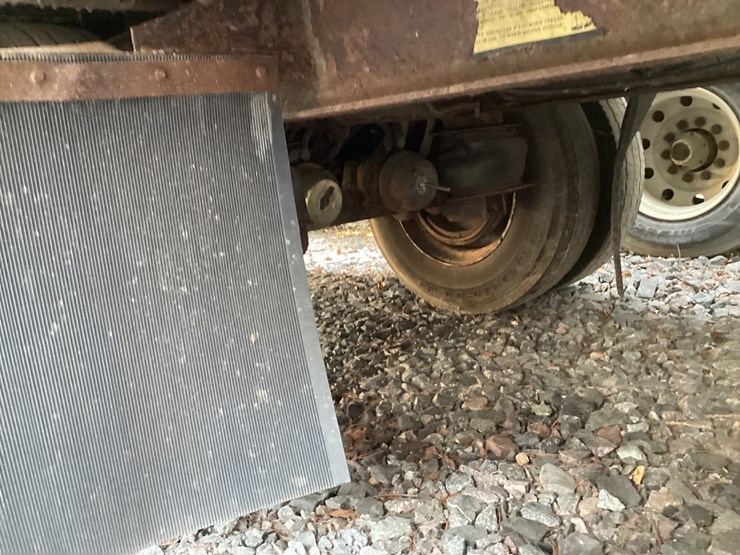 wilkens-walking-floor-image-9