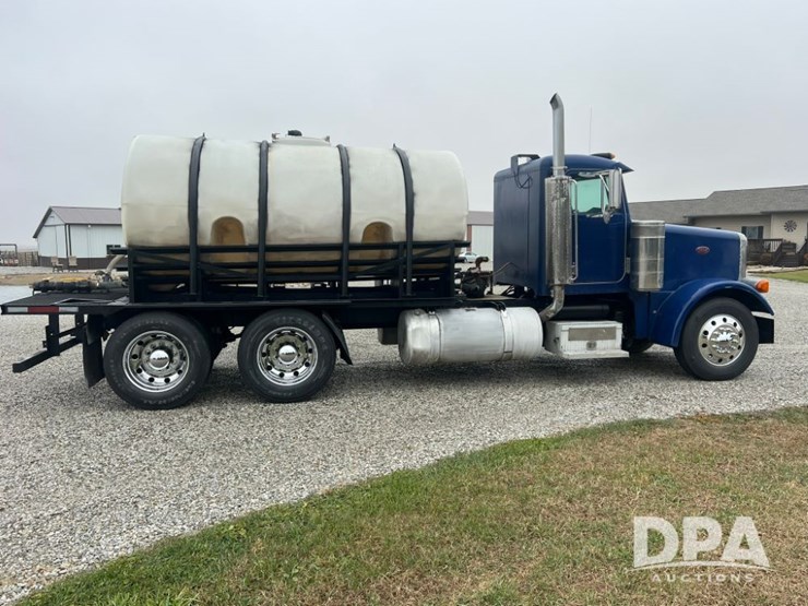 1989-peterbilt-378-image-11