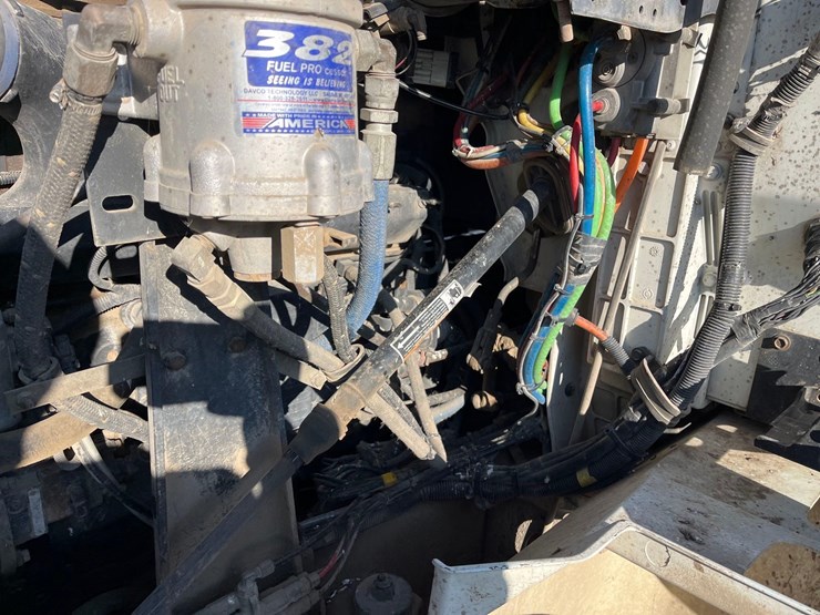 2001-international-2001-image-25