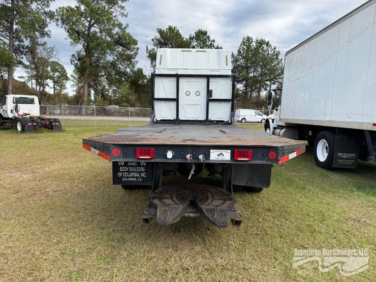 2017-international-prostar-image-7