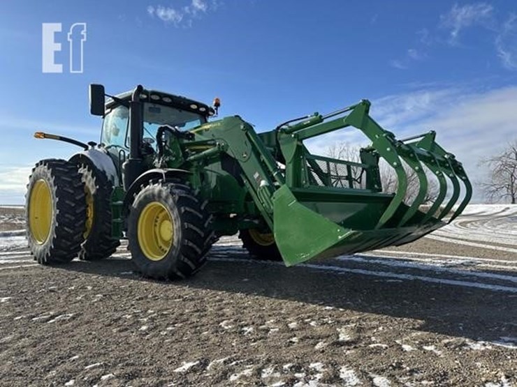 2023-john-deere-6r-155-image-4