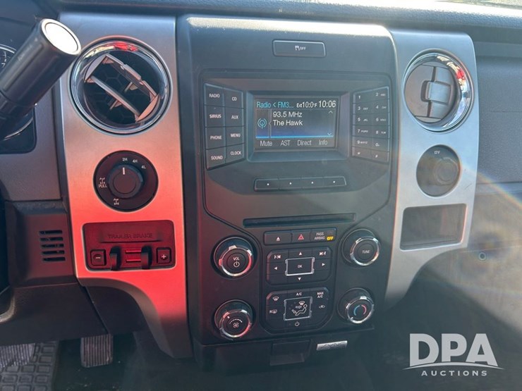 ford-f150-xlt-image-28