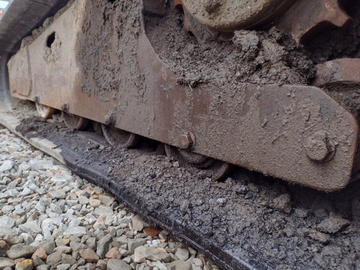 2004-bobcat-t300-image-28