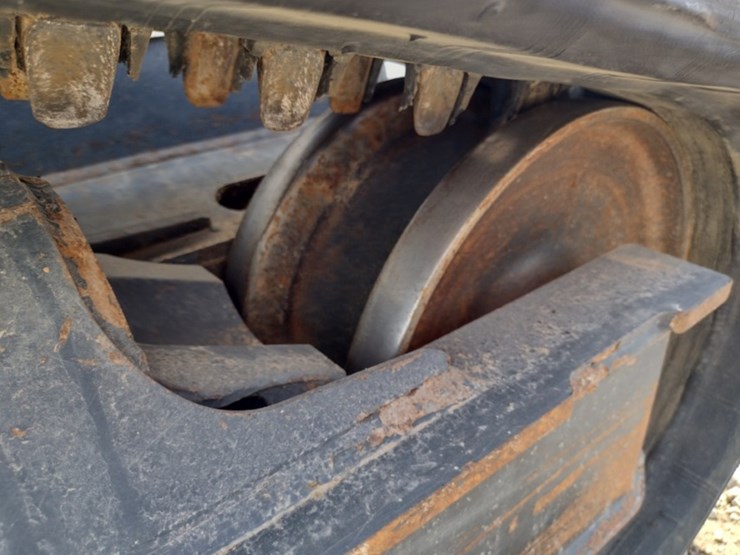 bobcat-t595-image-35