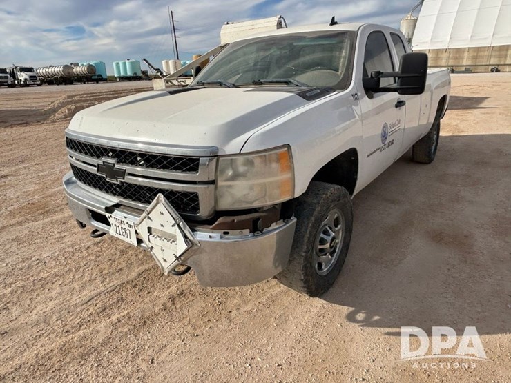 chevrolet-silverado-2500hd-image-15