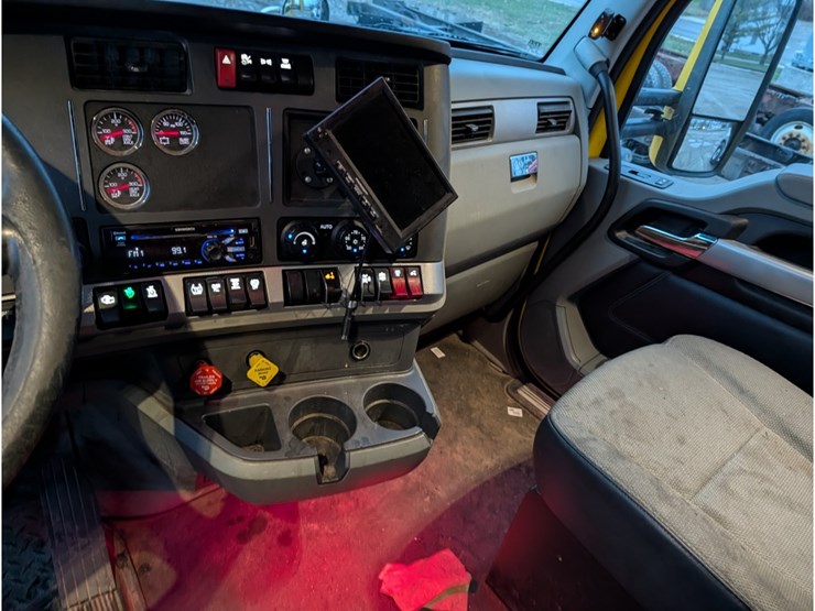 kenworth-t680-image-20