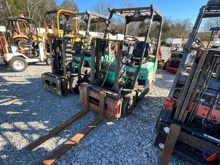 mitsubishi-fgc25k-image-1