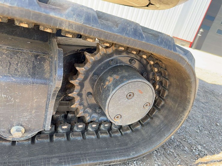 2022-kubota-kx040-4-image-6